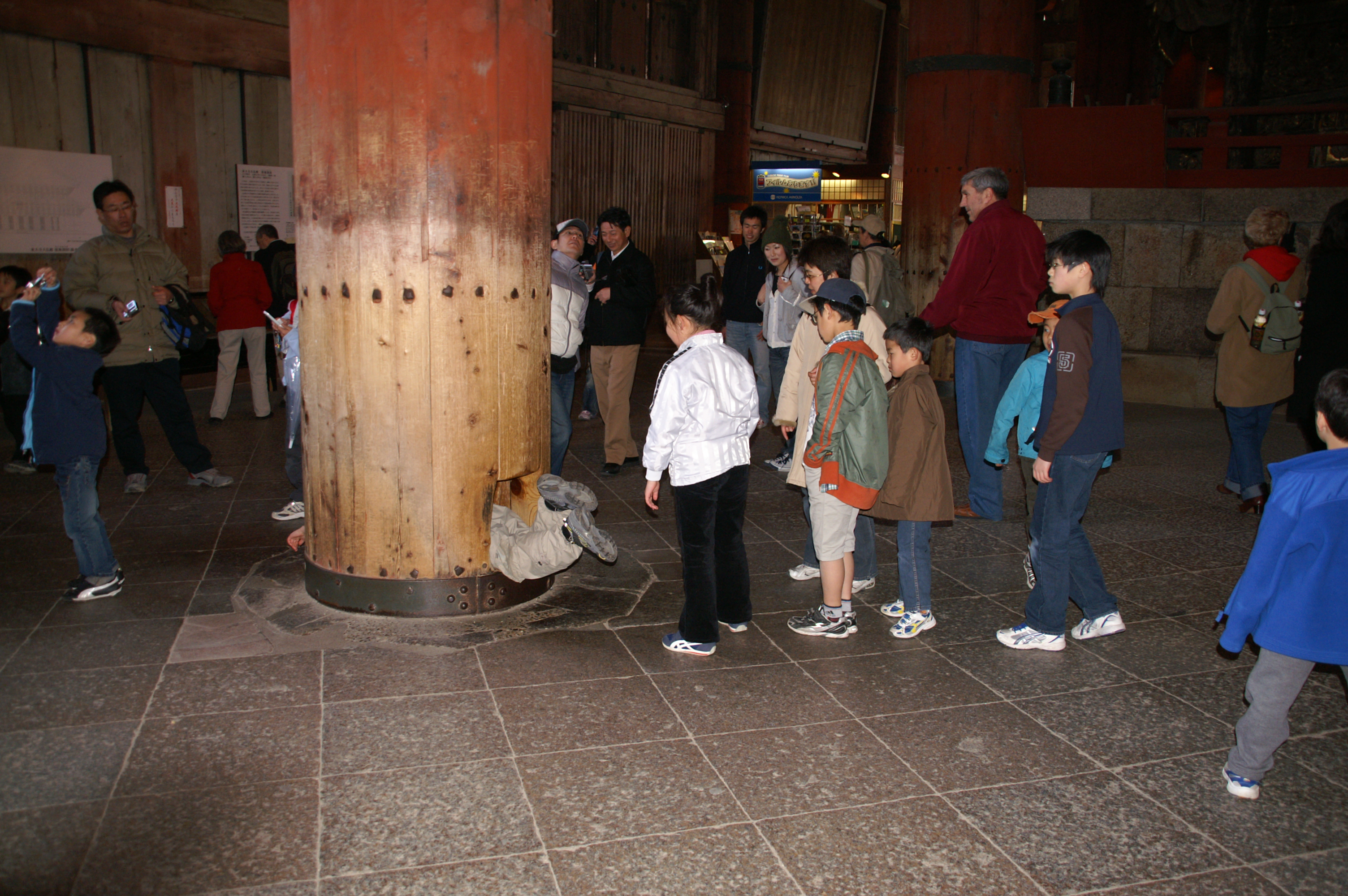 09-Nara-Todaij-ji-Temple 09-Nara-Todaij-ji-Temple.jpg