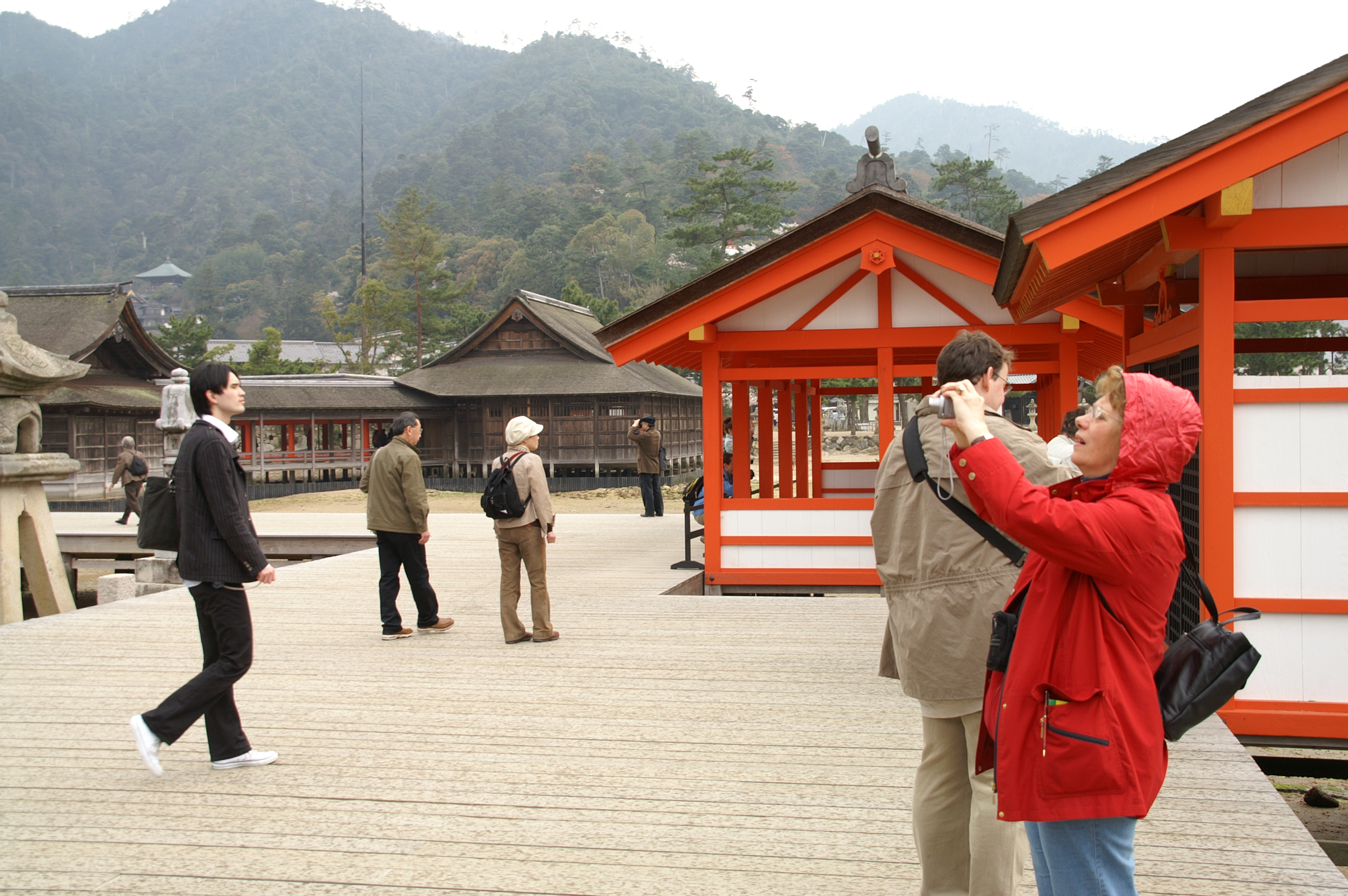 66-Insel-Miyajima-Itsukushima-Shrine 66-Insel-Miyajima-Itsukushima-Shrine.jpg